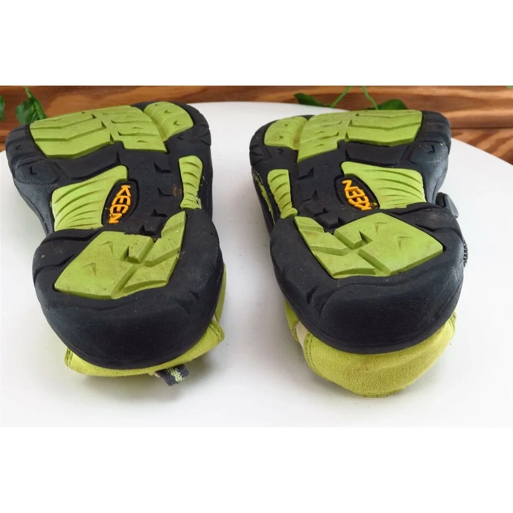 KEEN Youth Boys Shoes Sz 5 M Green‎ Fabric Sport